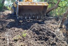 Falda del Carmen: iniciaron tareas en el cauce del arroyo, tras el desborde que generó anegamientos