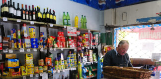 El Centro de Almaceneros de Córdoba reveló que las ventas en los barrios cayeron 8,2% en enero