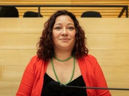 El Frente de Izquierda renovó su banca en la Legislatura y Noelia Agüero reemplaza a Luciana Echevarría