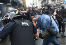 Denuncian que el Gobierno busca limitar el trabajo de prensa, con «amenazas de represión» en las manifestaciones