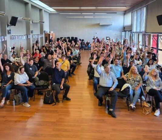 UEPC rechazó por «insuficiente» la oferta salarial del Gobierno y convocó a un paro provincial para el 11 de marzo