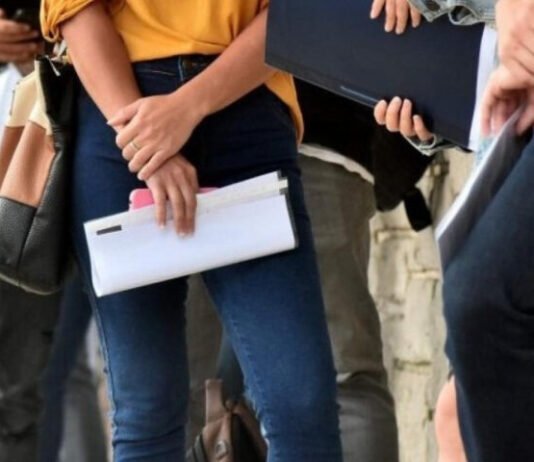 El Indec reveló que en el último trimestre de 2025 la desocupación saltó del 6,6% al 7,5%