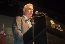 De Nápoli brindó su primer discurso como intendente: «Vengo a continuar, sostener y fortalecer lo que venimos haciendo»