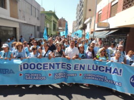 El paro nacional docente tuvo un acatamiento del 80% en Córdoba: una marcha «provincializó» los reclamos