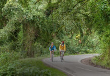 Frente al ajuste de los ingresos, el turismo reduce el tiempo de estadía en las plazas de alojamiento