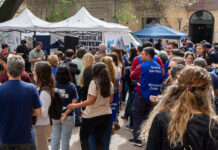Una carpa por la Universidad y la soberanía reunió a la comunidad de la UNC en reclamo de la Ley de Financiamiento