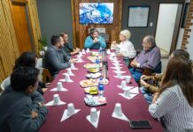 Santa Ana: la Municipalidad le otorgó un reconocimiento a la presidenta de la biblioteca Pablo Pizzurno