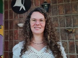 Lucía Allende: «Los hermanos Torres ya no están en la ciudad y eso desordena al peronismo, que es muy verticalista»