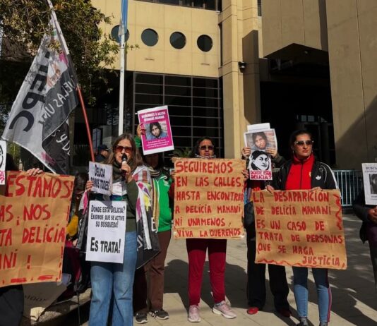 A seis meses de la desaparición de Delicia Mamani, marcharon para seguir exigiendo su búsqueda