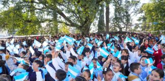 En un emotivo acto, estudiantes de cuarto grado prometieron Lealtad a la Bandera en Alta Gracia