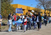 La Escuela Dr. Julio Barrientos y el Jardín Rector Carlos Avanzi celebraron sus 25 años de historia