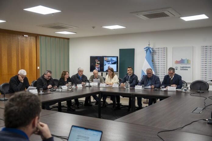 Comisión de Asuntos Municipales de la Legislatura (Legislatura)
