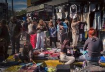 La informalidad laboral creció un 2,2% interanual y la desocupación alcanza al 7,8% de la población