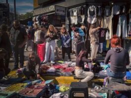 La informalidad laboral creció un 2,2% interanual y la desocupación alcanza al 7,8% de la población
