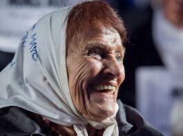 A los 95 años falleció Taty Almeida, Madre de Plaza de Mayo y figura de la lucha por los Derechos Humanos