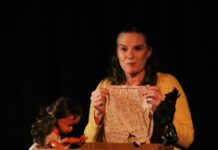 Una obra de teatro de objetos autobiográfica repasará en el Cañito Cultural el largo camino del exilio político