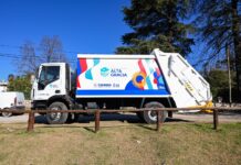 Alta Gracia incorporó un nuevo camión compactador para fortalecer la gestión de residuos