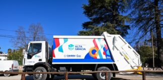 Alta Gracia incorporó un nuevo camión compactador para fortalecer la gestión de residuos