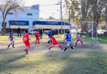 Fútbol infantil: inauguraron nuevos vestuarios, sanitarios e iluminación en el club Malvinas Argentinas