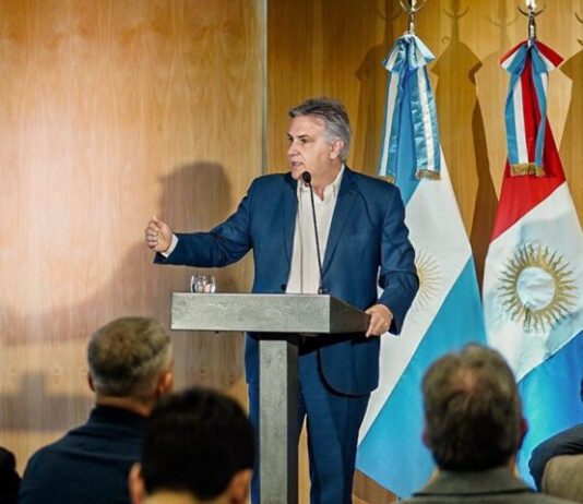 La Provincia lanzó un programa para financiar el consumo, apoyar a comercios y pymes, y dinamizar la economía