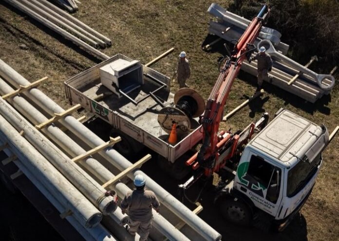 Obra eléctrica en Lomas de Anisacate (Cooperativa Anisacate) 02