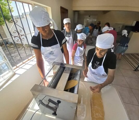 Inclusión para degustar: invitan a una «Gran Noche de Pizza Libre» en el Centro de Día de Crecer