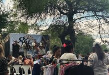 Con su archivo histórico, música, danzas y comidas típicas, Los Aromos celebró sus primeros 80 años
