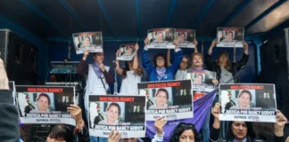 Docentes de todo el país pararon y se movilizaron para exigir justicia por el femicidio de Nancy Godoy