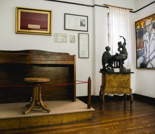 Mes de Falla: invitan a celebrar los 150 años del compositor andaluz, con conciertos y clases magistrales